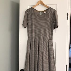 LuLaRoe Amelia size L